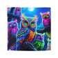 Giovanna de'Ravelo - NEON Owls Microfiber Duvet Cover