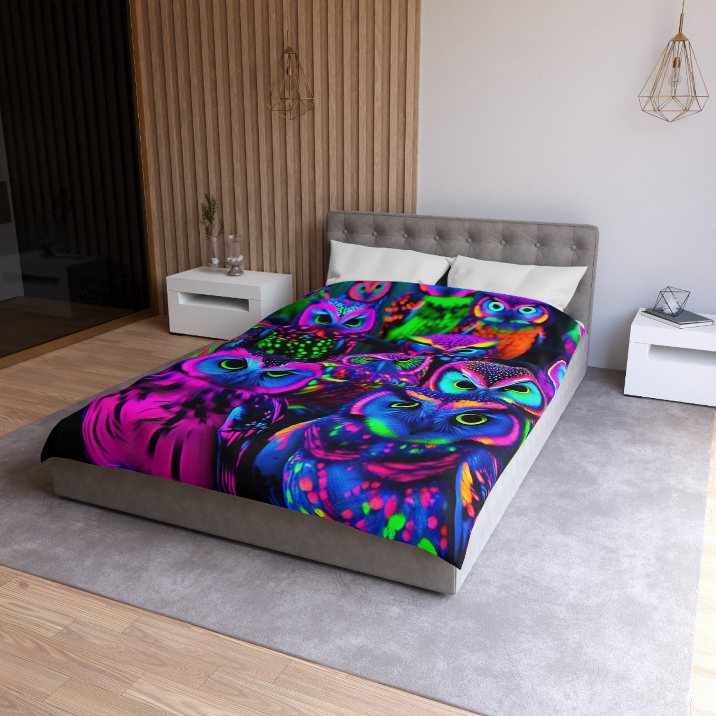 Antonio de Barcelos - NEON Owls Microfiber Duvet Cover